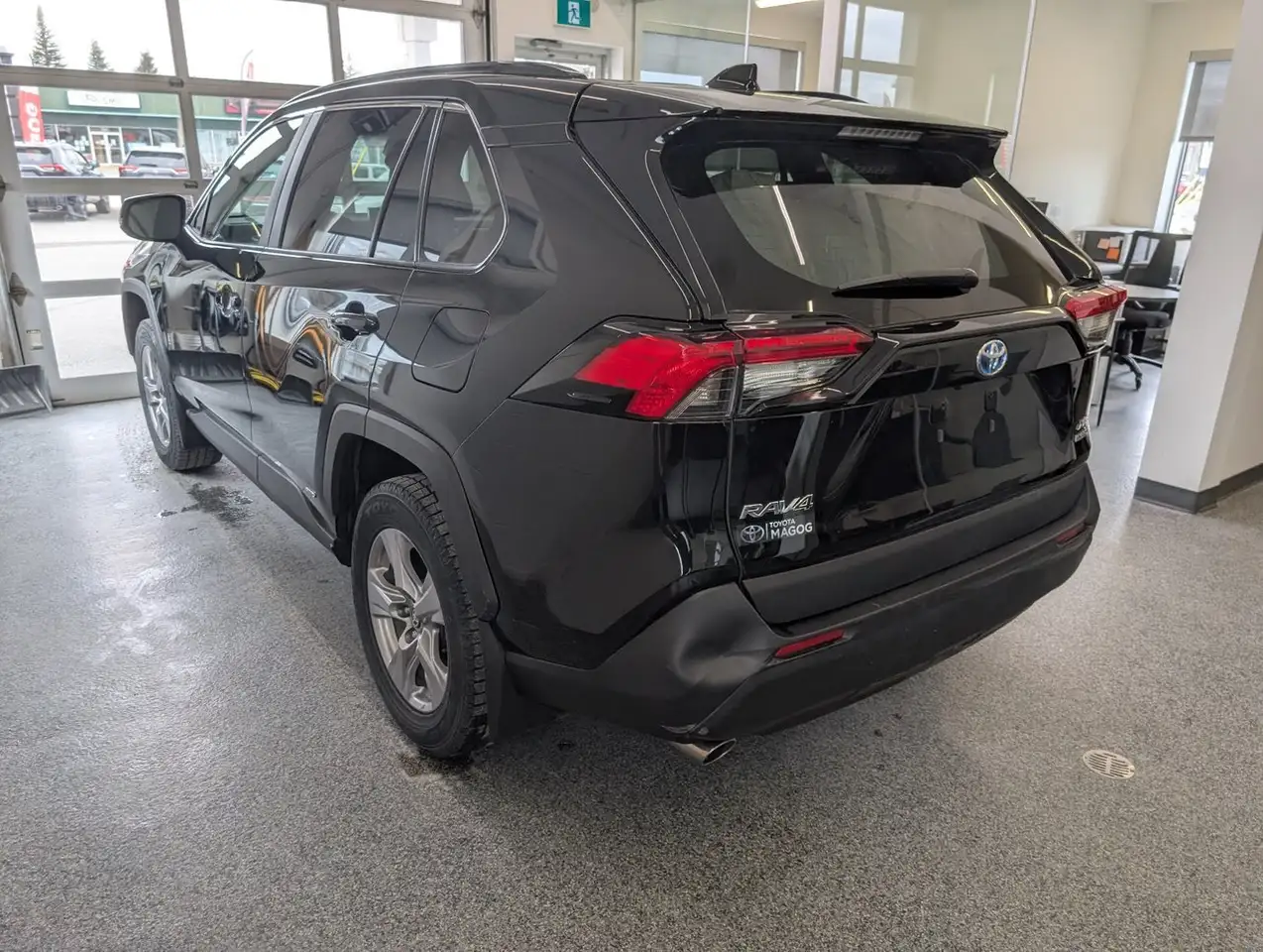 Toyota RAV 4 снимка Toyota RAV 4
