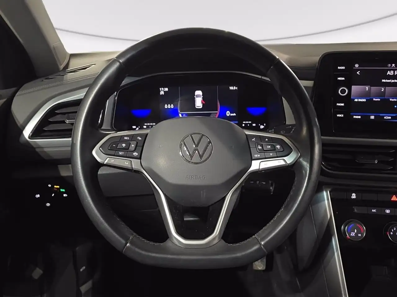 Volkswagen T-Roc 1.5 tsi life 7