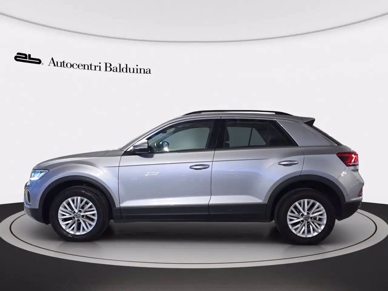 Volkswagen T-Roc 1.5 tsi life 3