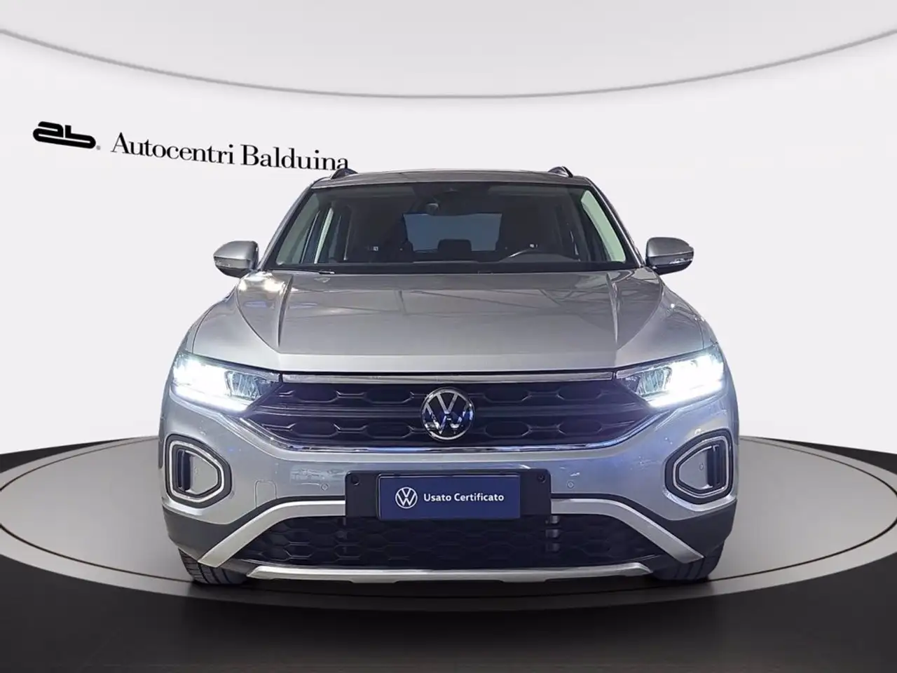 Volkswagen T-Roc 1.5 tsi life 2