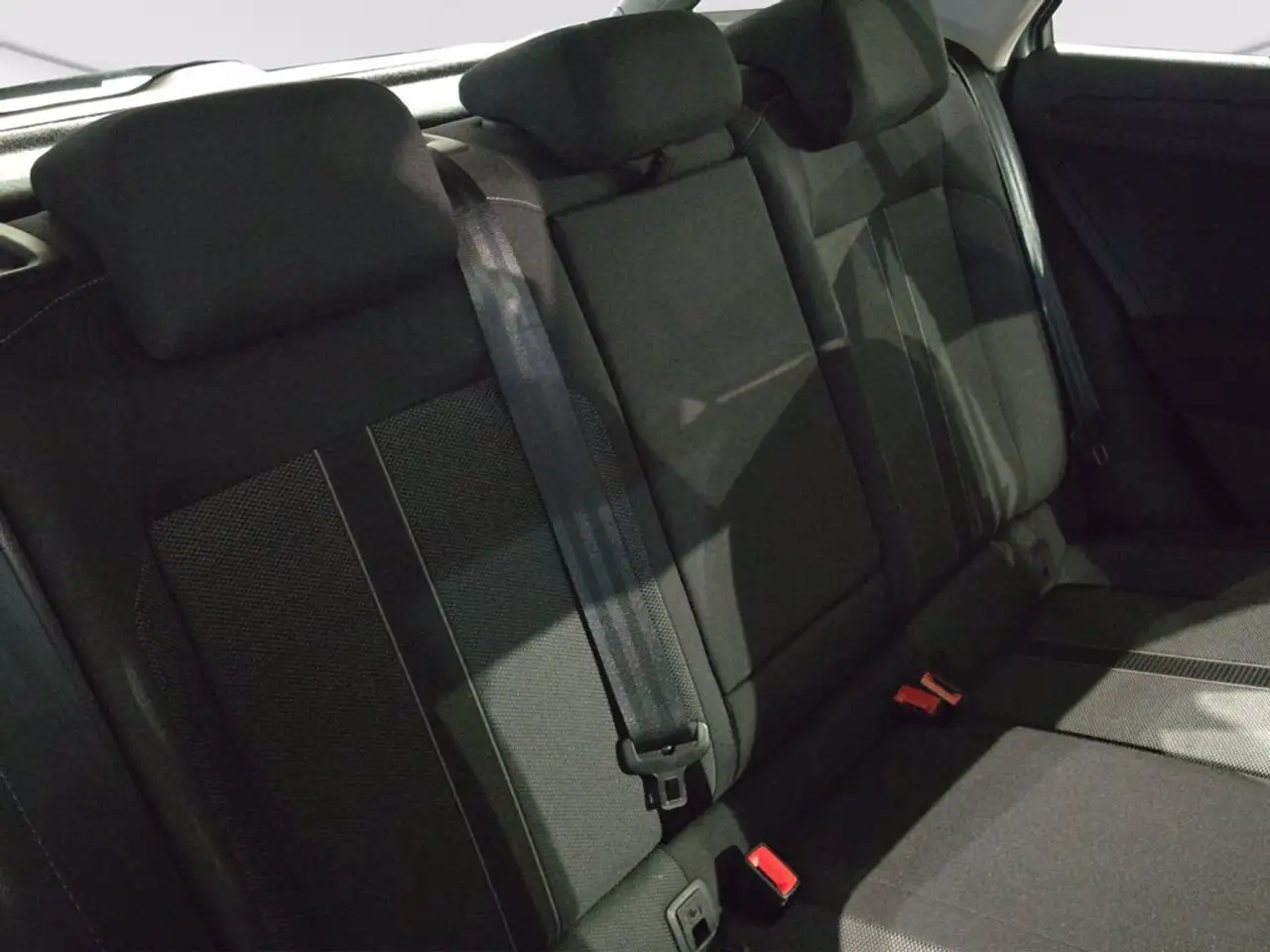 Volkswagen T-Roc 1.5 tsi life 9