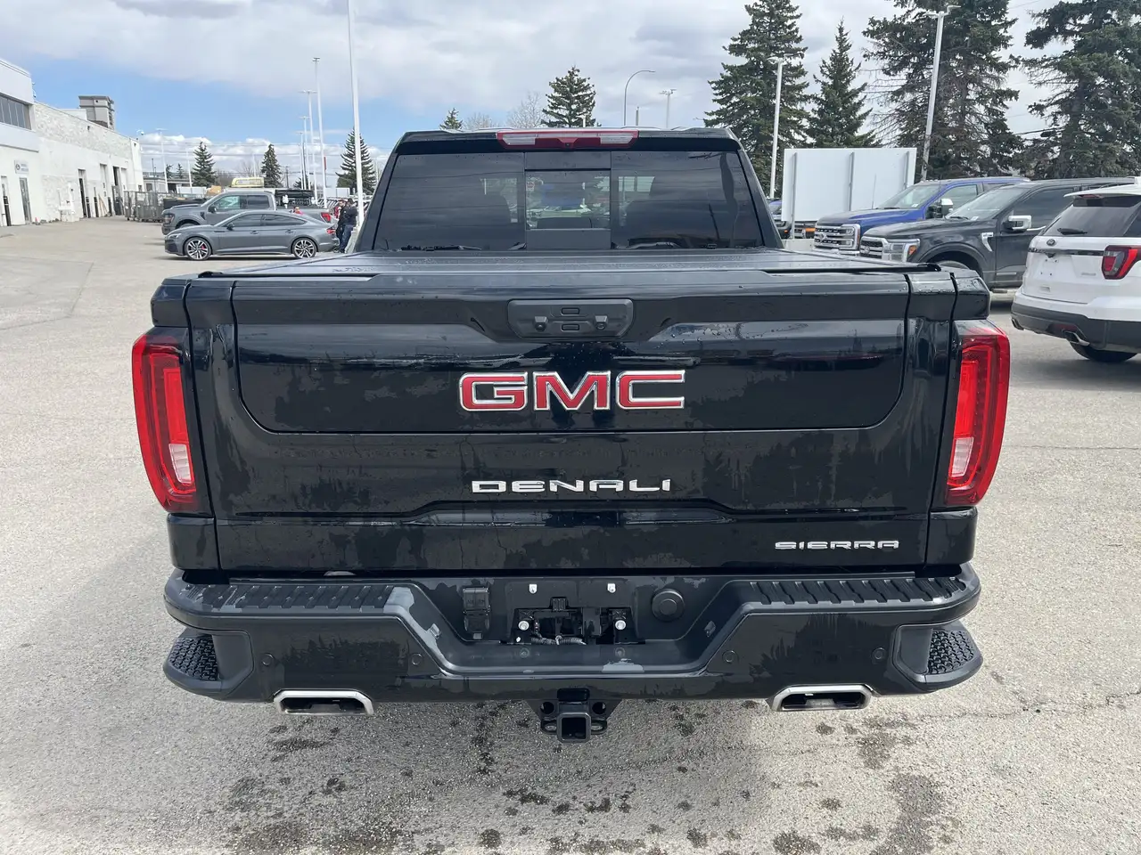 GMC Sierra 1500 снимка GMC Sierra 1500