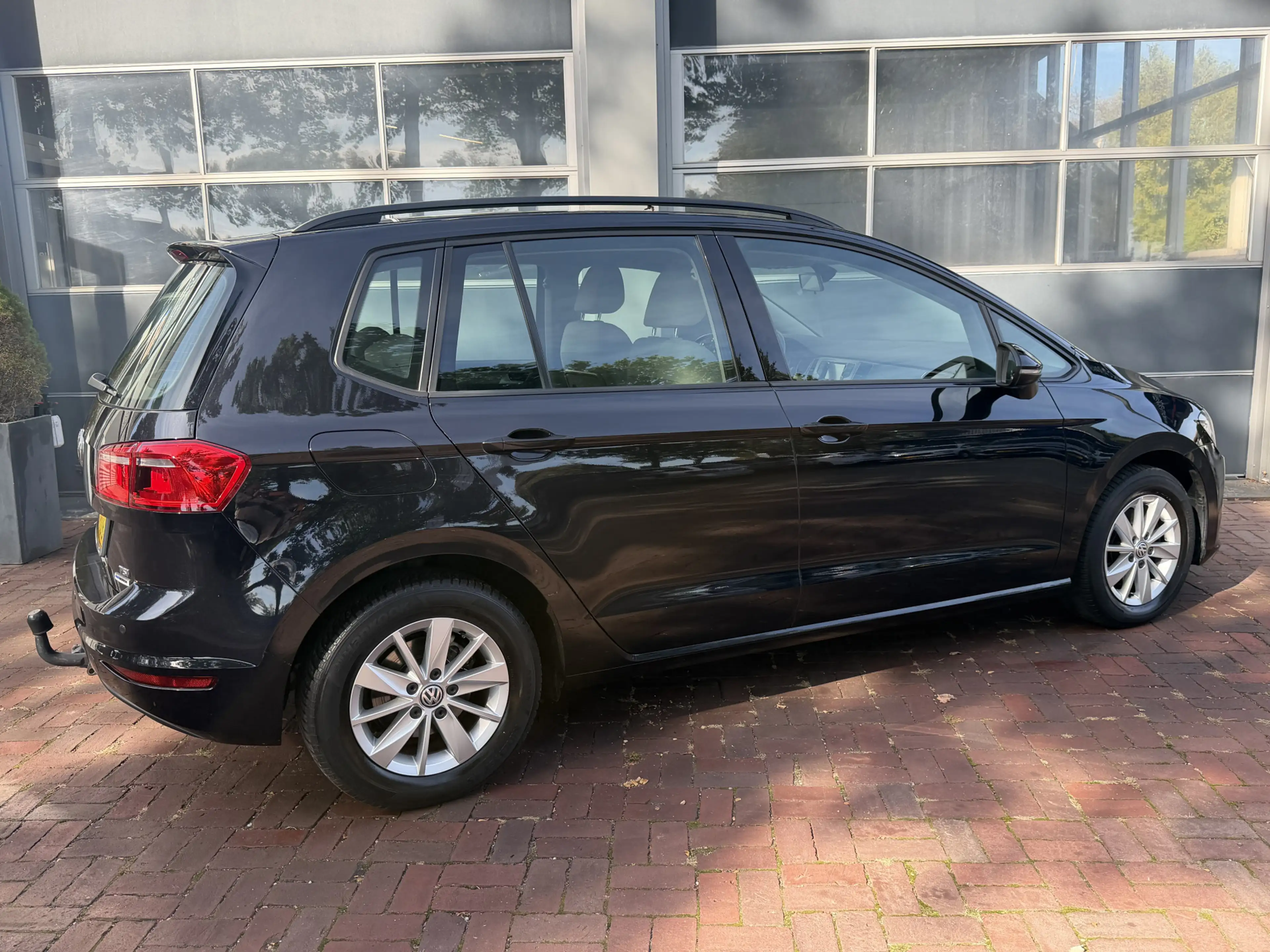 Volkswagen Golf Sportsvan 1.2 TSI Comfortline Bj 2014 Km 153.000 Nap 2e eige — photo 2