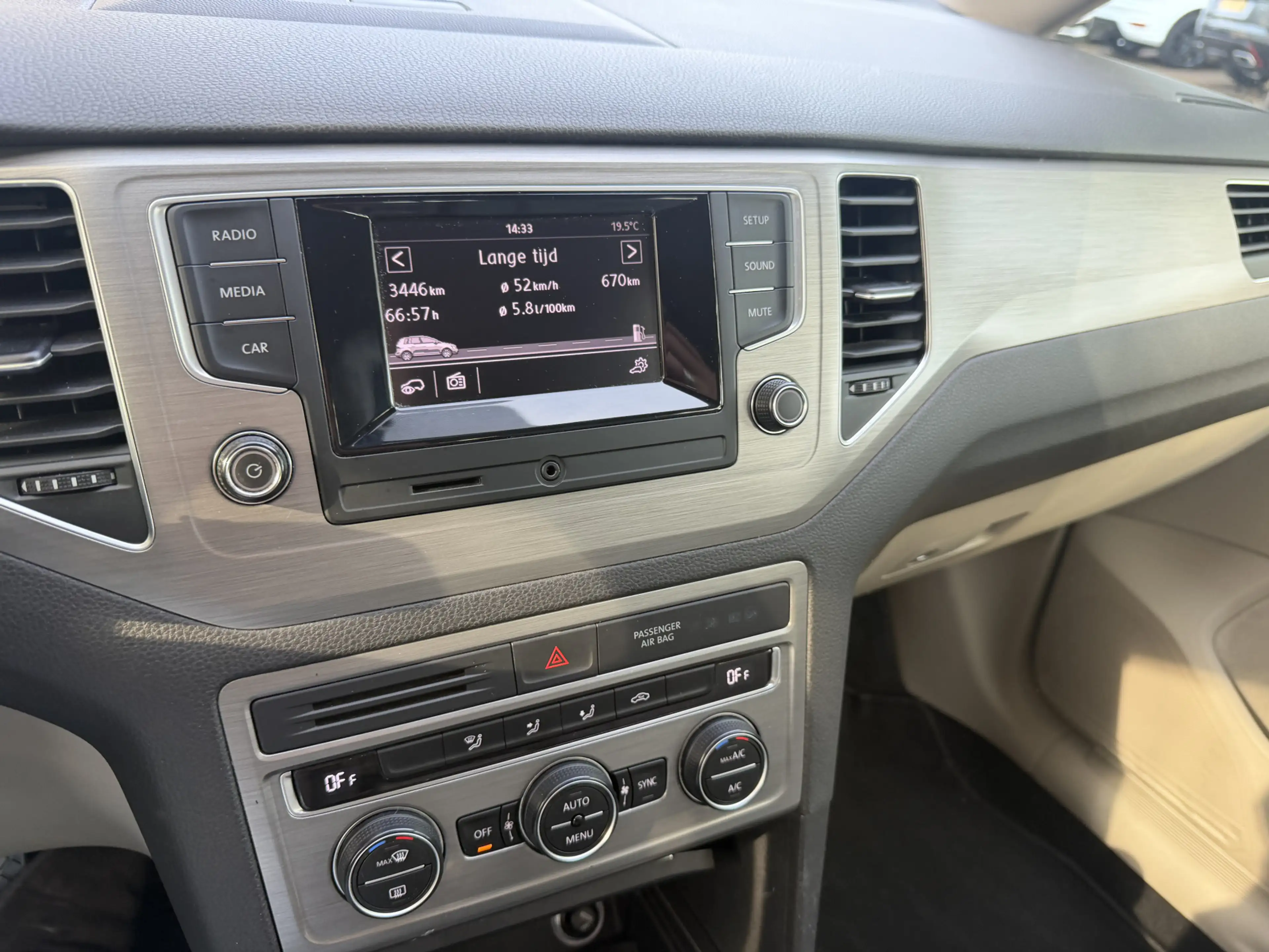 Volkswagen Golf Sportsvan 1.2 TSI Comfortline Bj 2014 Km 153.000 Nap 2e eige — photo 17
