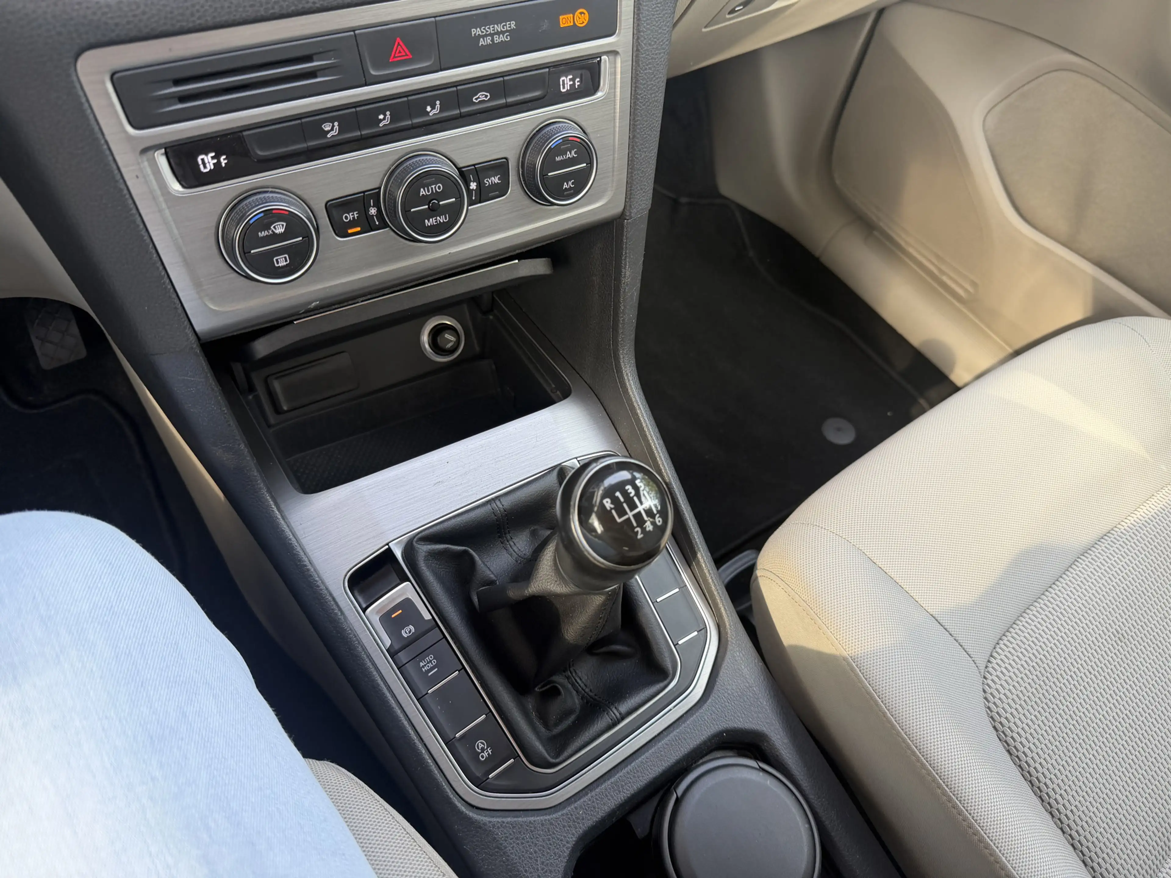 Volkswagen Golf Sportsvan 1.2 TSI Comfortline Bj 2014 Km 153.000 Nap 2e eige — photo 48