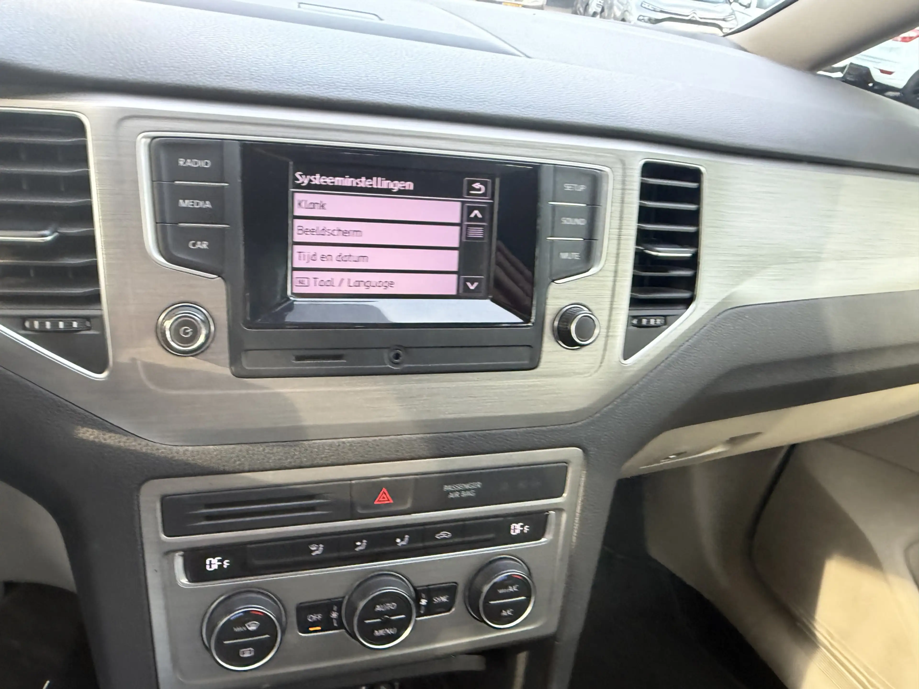 Volkswagen Golf Sportsvan 1.2 TSI Comfortline Bj 2014 Km 153.000 Nap 2e eige — photo 19