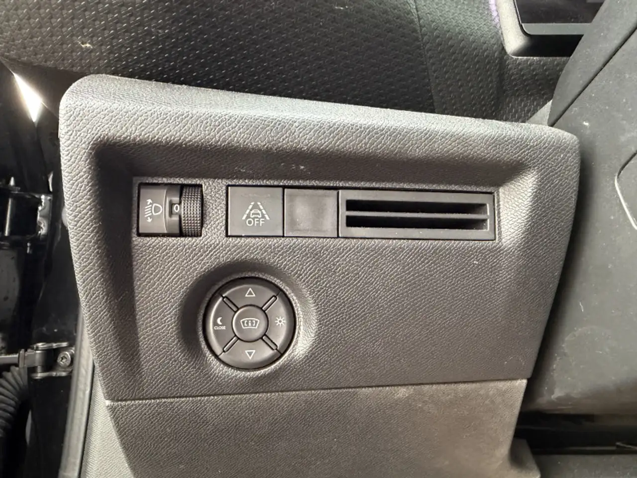 Citroen C4 Berline — photo 18