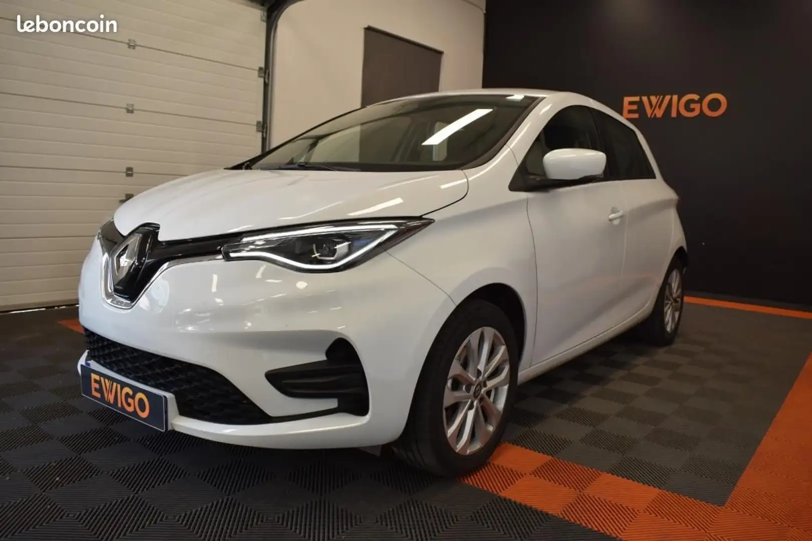 Renault ZOE R110 ZE 110 69PPM 52KWH ACHAT-INTEGRAL CHARGE-E-TE Blanc - 2
