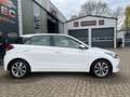 Hyundai i20 blue Passion*SHZ*PDC*TEMP*AHK*FSP*ALU*HU NEU Weiß - thumbnail 29