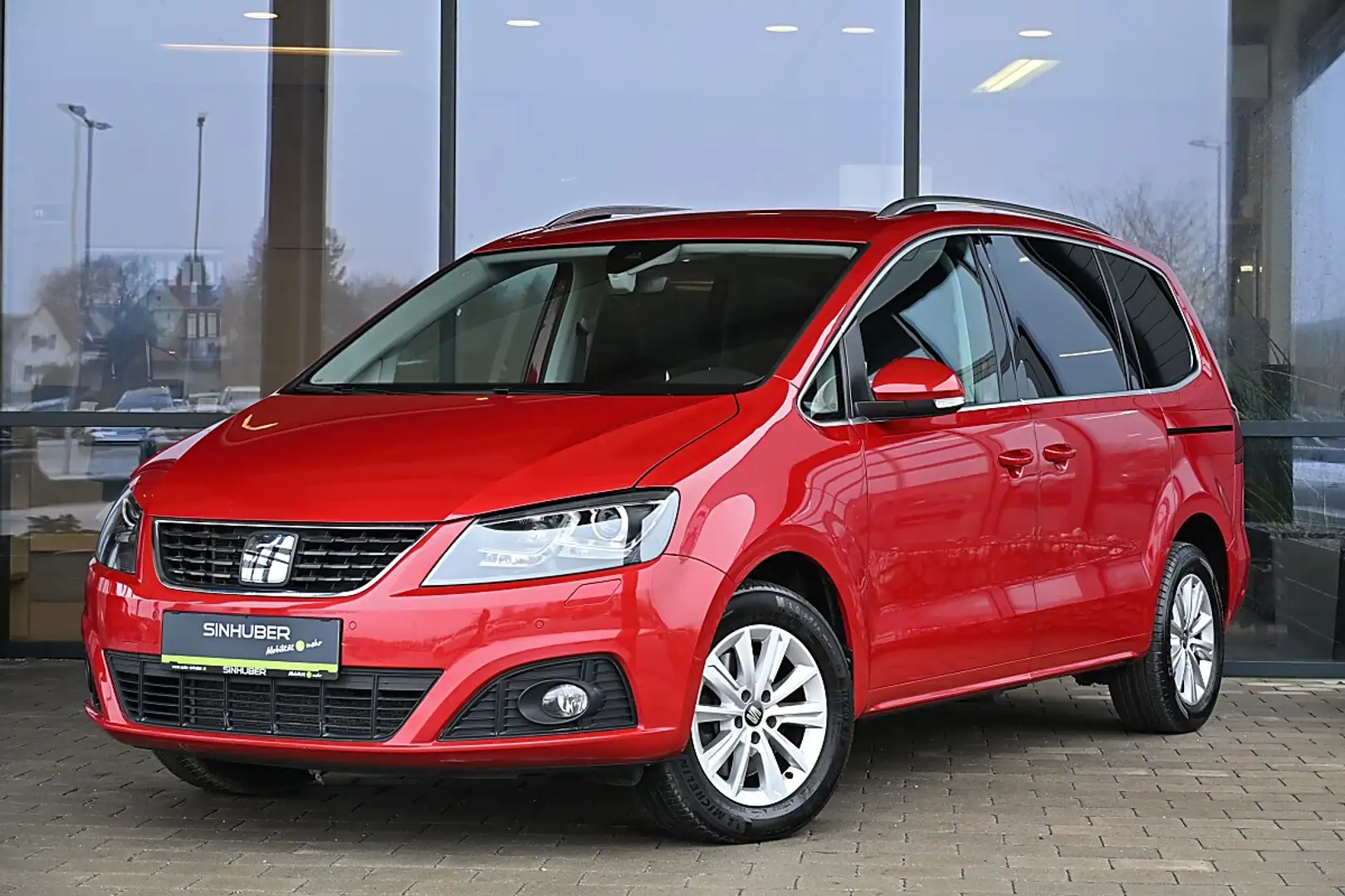 SEAT Alhambra Executive 2,0 TDI DSG 4WD AHK schwenkbar, Bi-Xe... Rot - 1