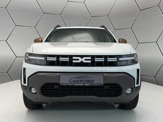 Dacia Duster view 9