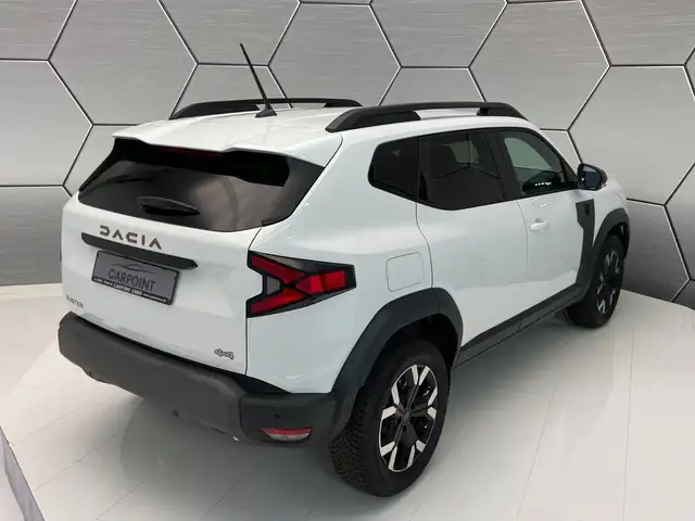 Dacia Duster view 6