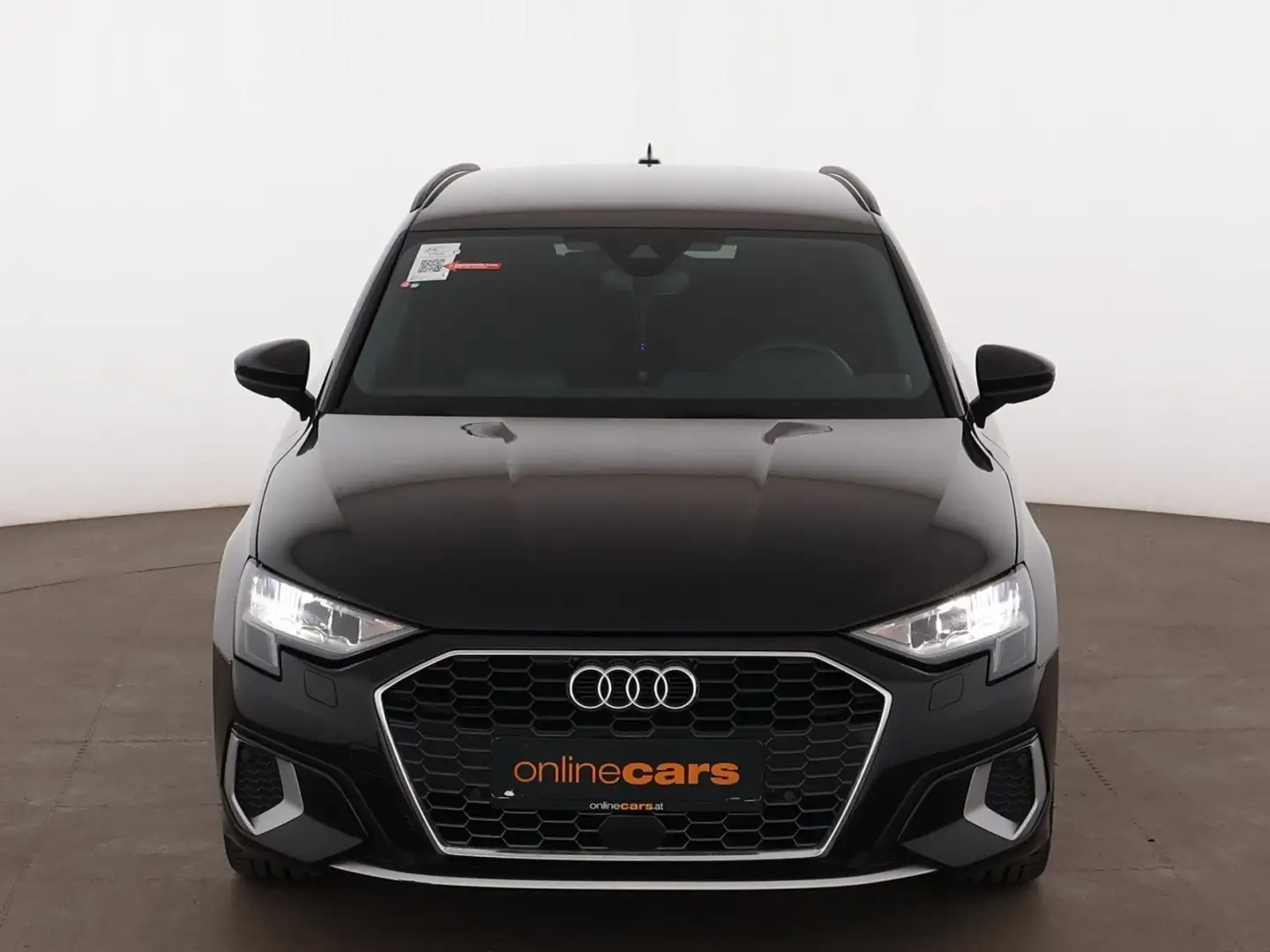 Audi A3 SB 30 TFSI advanced Aut LED AHK RADAR SITZHZG Schwarz - 2