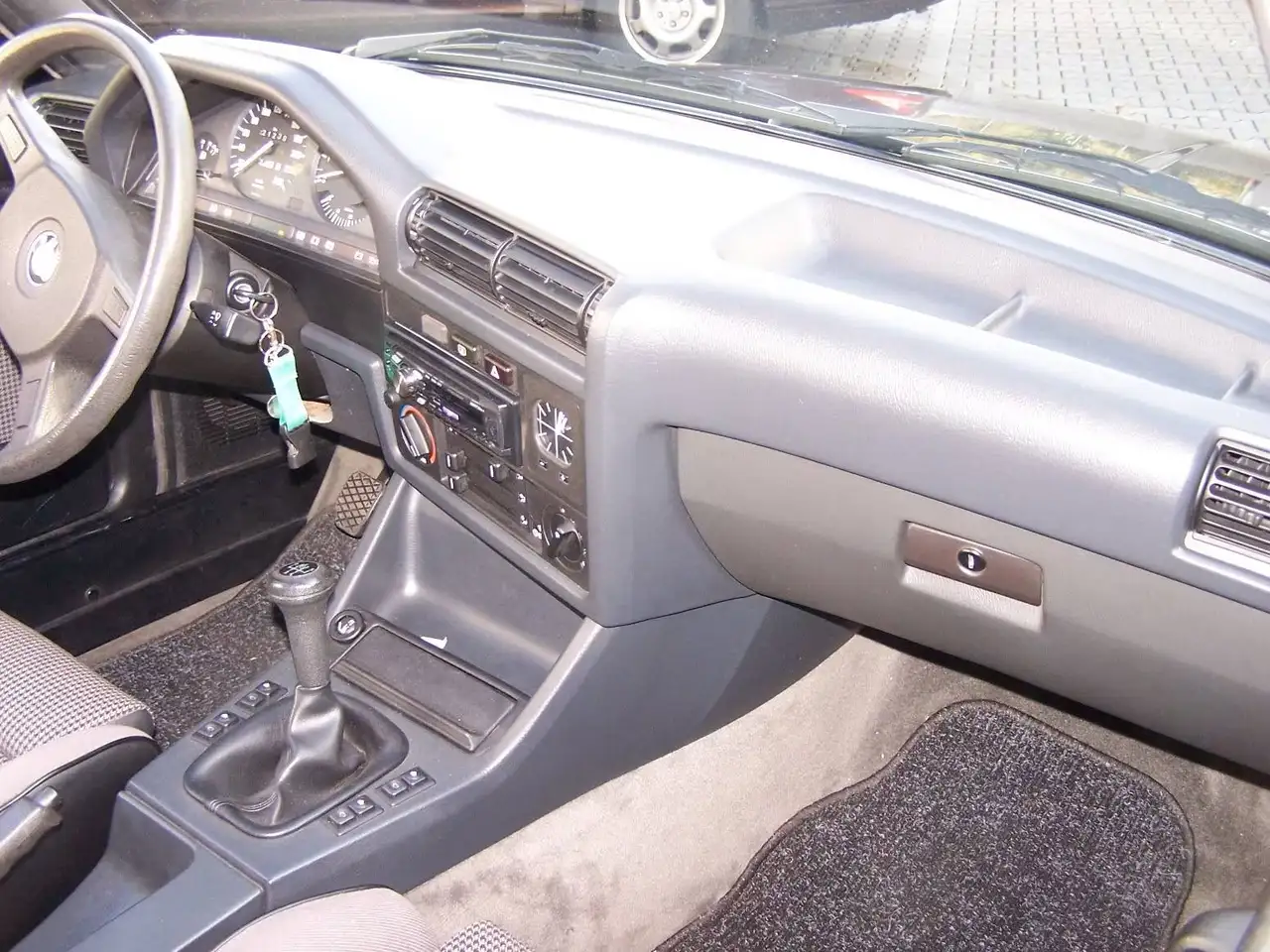 BMW 325 E30, foto 6