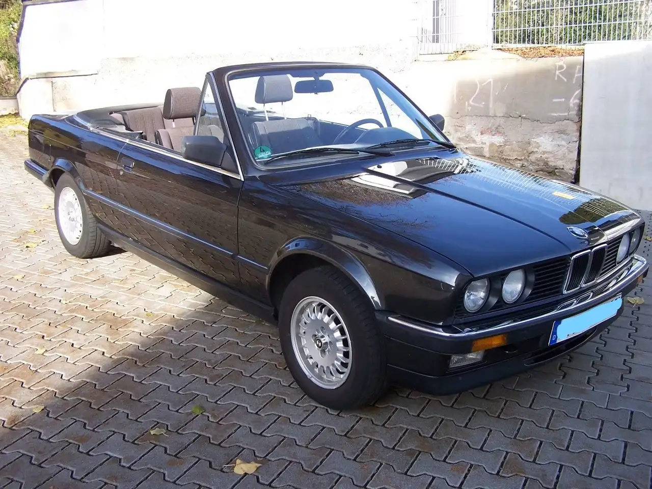 BMW 325 E30, foto 1