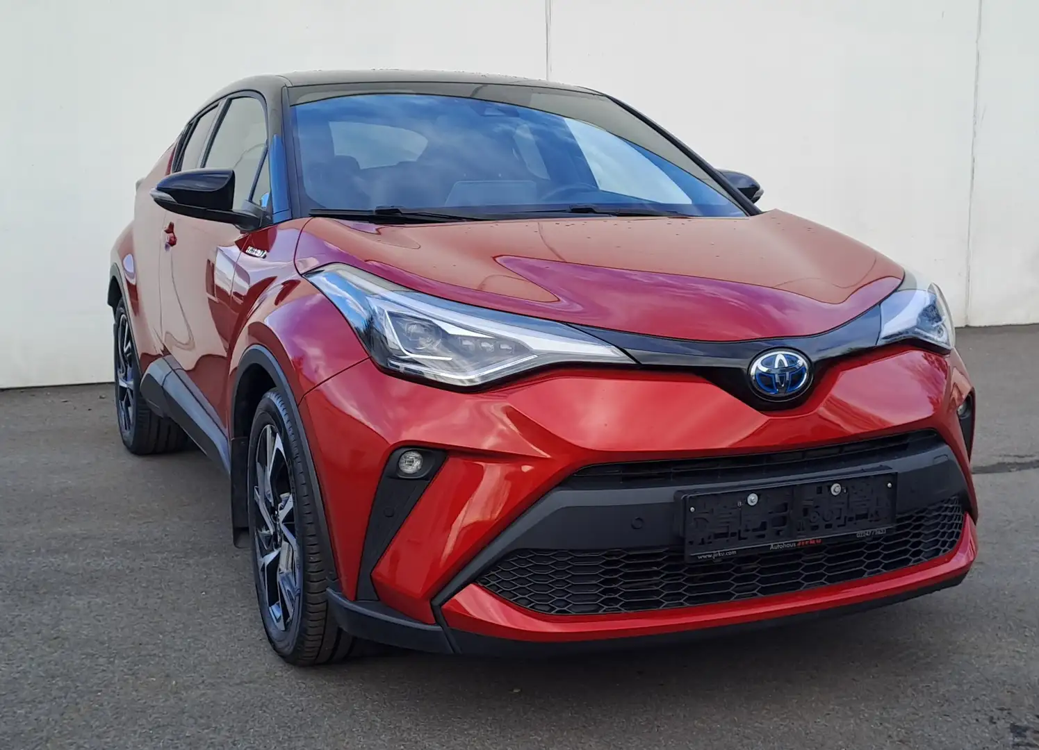 Toyota C-HR 2,0 Hybrid C-LUB CVT, Multi u. Sicht-Paket! Rot - 1