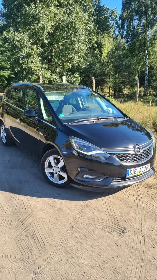 Opel Zafira Tourer