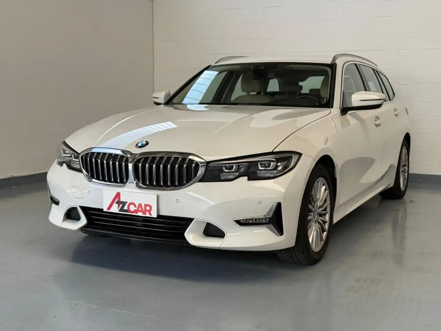 BMW 320 d Touring mhev 48V Luxury auto Weiß - 1