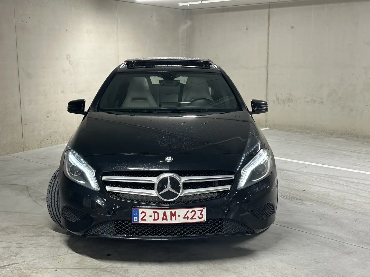 Mercedes-Benz A 180 (AMG PANO CAMERA XENON FULL GEKEURDVVK - 2