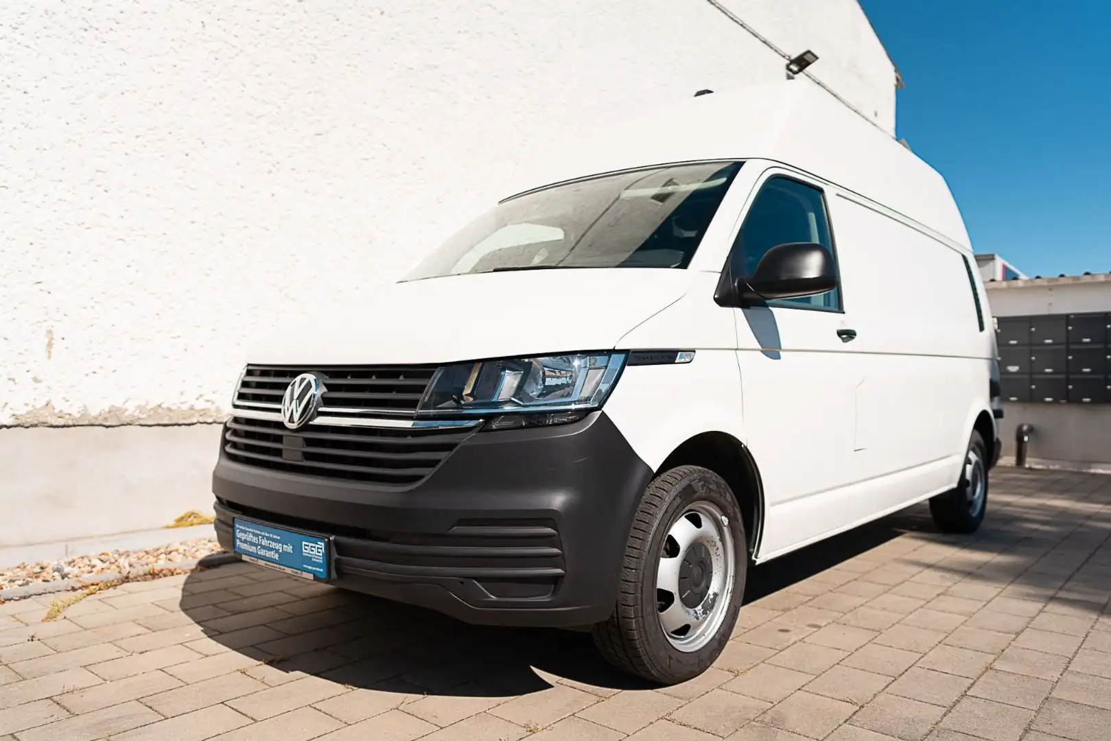 Volkswagen T6.1 Transporter 2.0 TDI Kasten Hoch lang FWD Weiß - 1