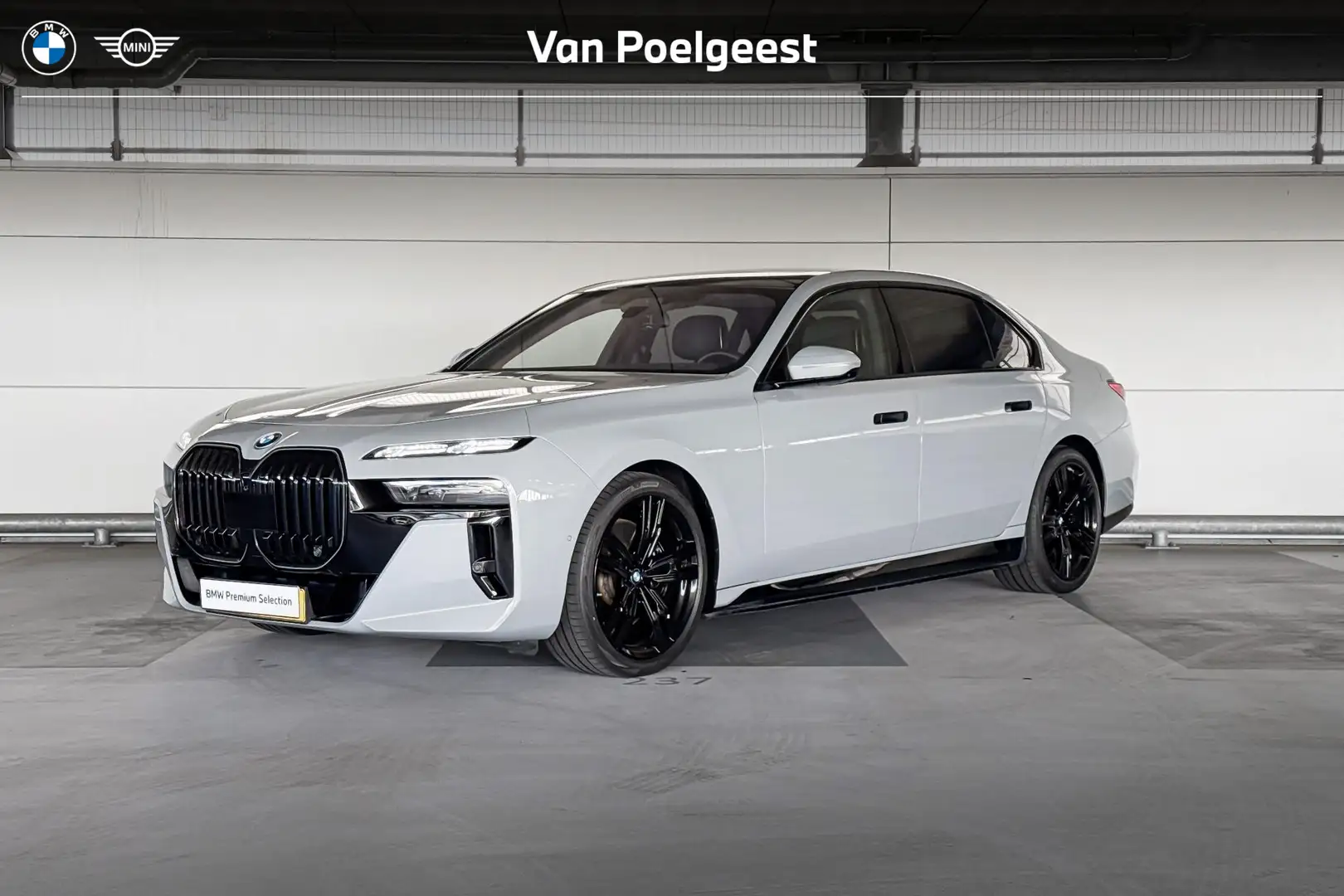 BMW i7 eDrive50 106 kWh Gris - 1