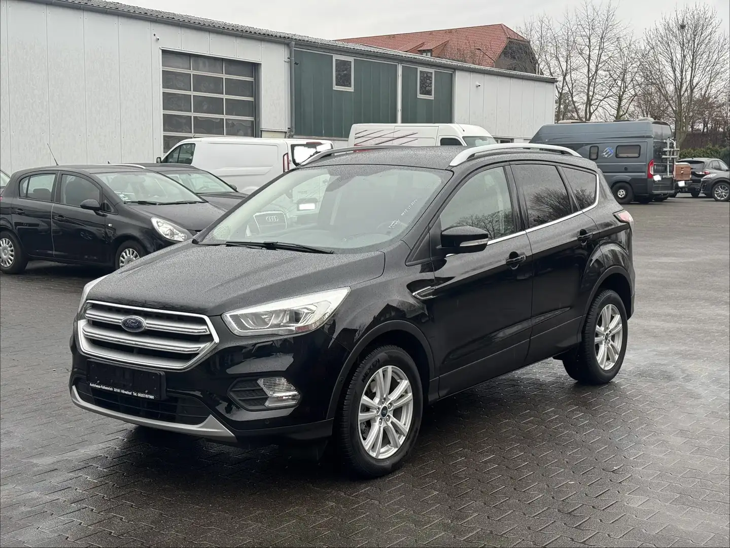 Ford Kuga Titanium, Kamera, KeyFree-Paket, Winter-Paket Schwarz - 1