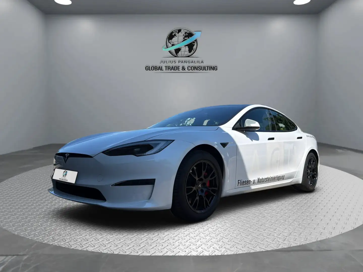 Tesla Model S Plaid inkl Herstellergarantie Weiß - 1