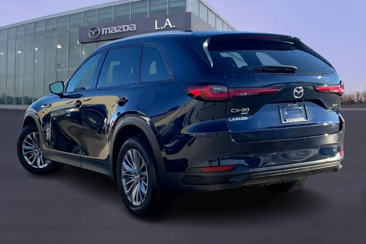 Mazda CX-90 снимка Mazda CX-90