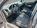 Volkswagen Golf 5 V *2.0 TDI*limo* NAVI*AHK* - thumbnail 12