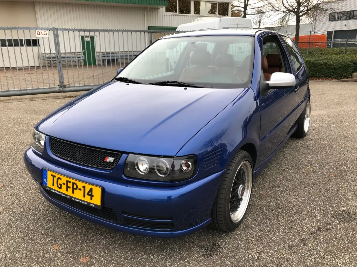 Volkswagen Polo ; 1.8 TURBO 20V Blue - 1