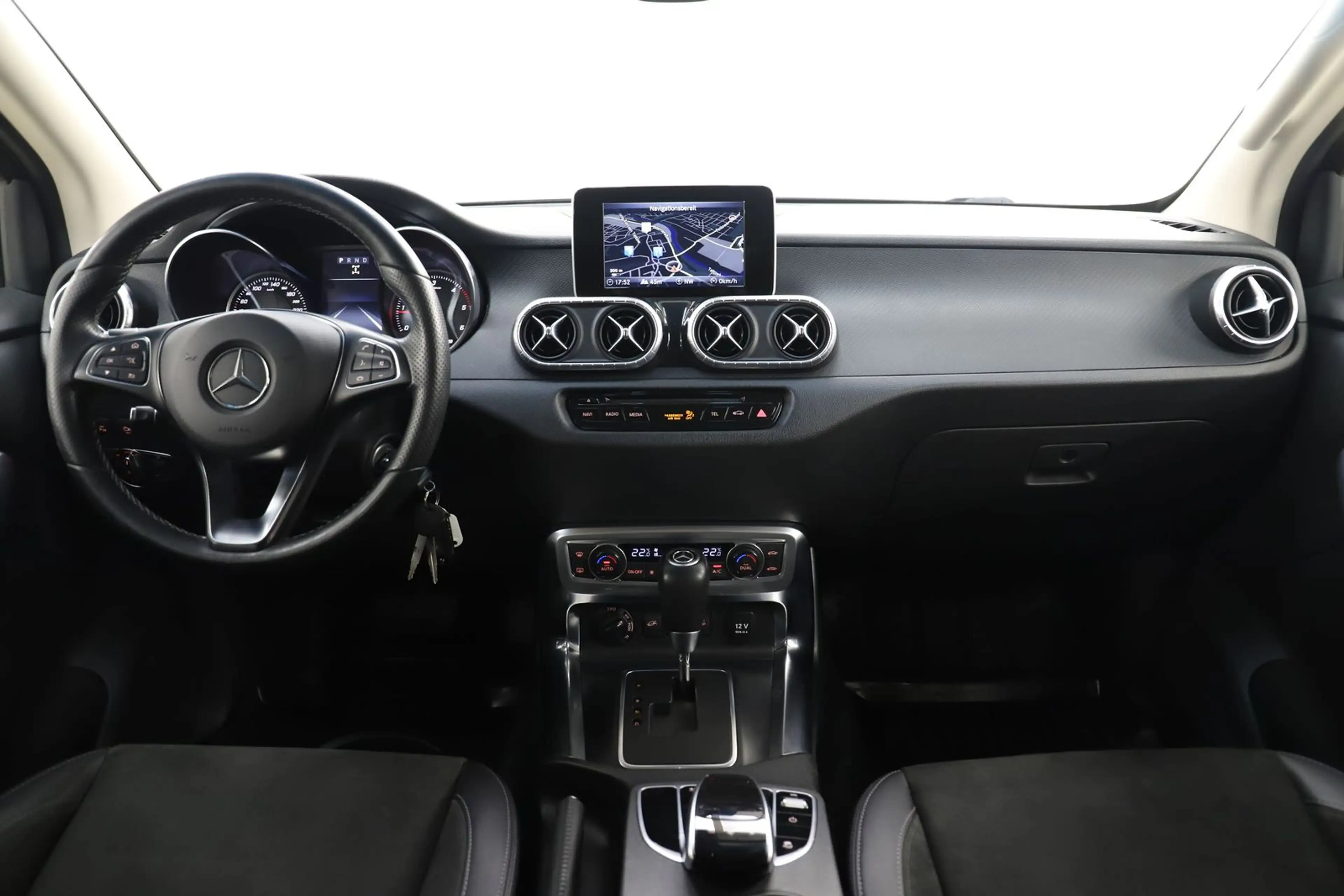 Mercedes-Benz X 250 X250d 190PS 7G 4Matic Edition DoKa Hardtop AHK — photo 14