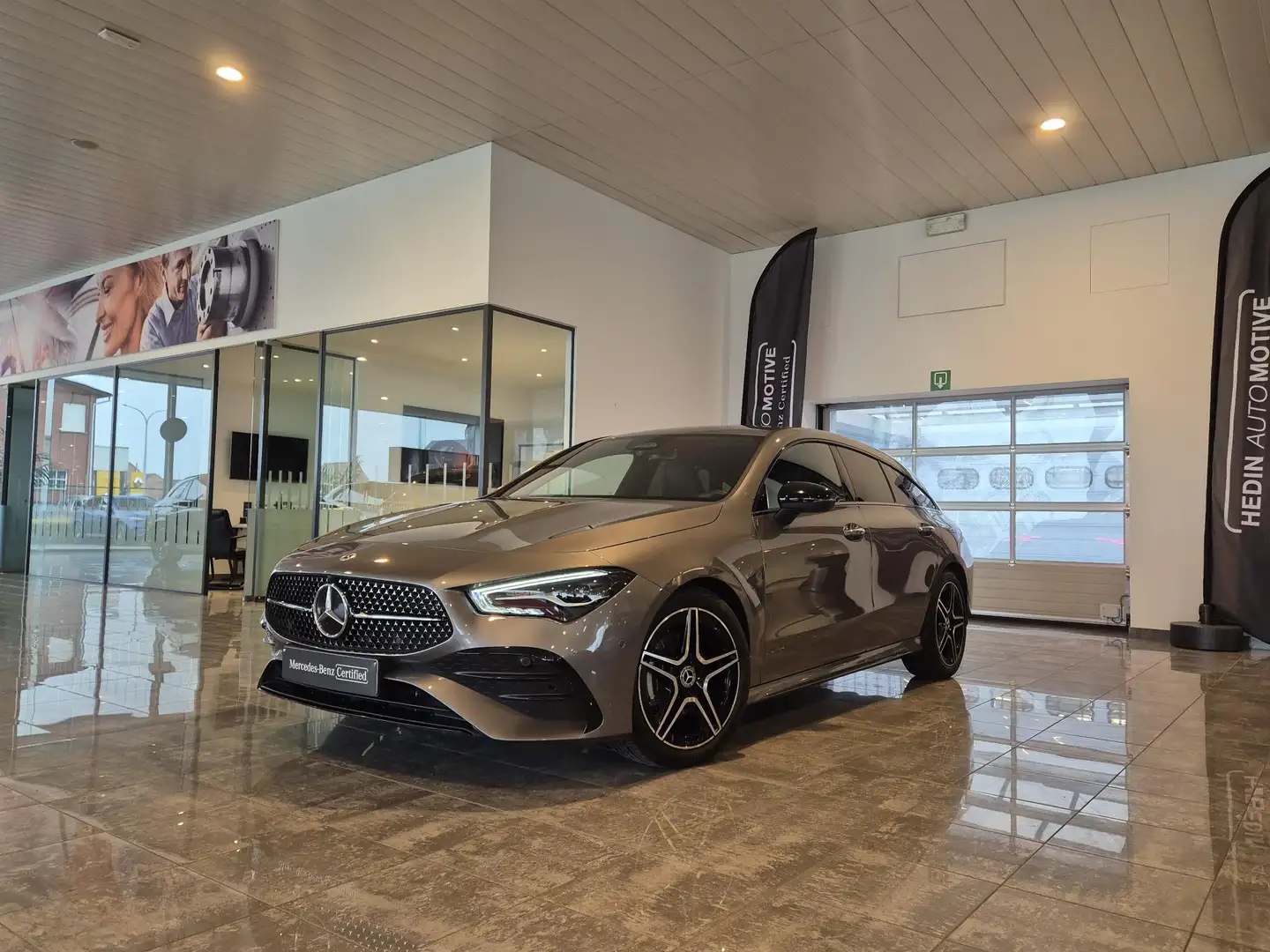 Mercedes-Benz CLA 180 Shooting Brake AMG Line | Smartphone Integratie | Grijs - 2