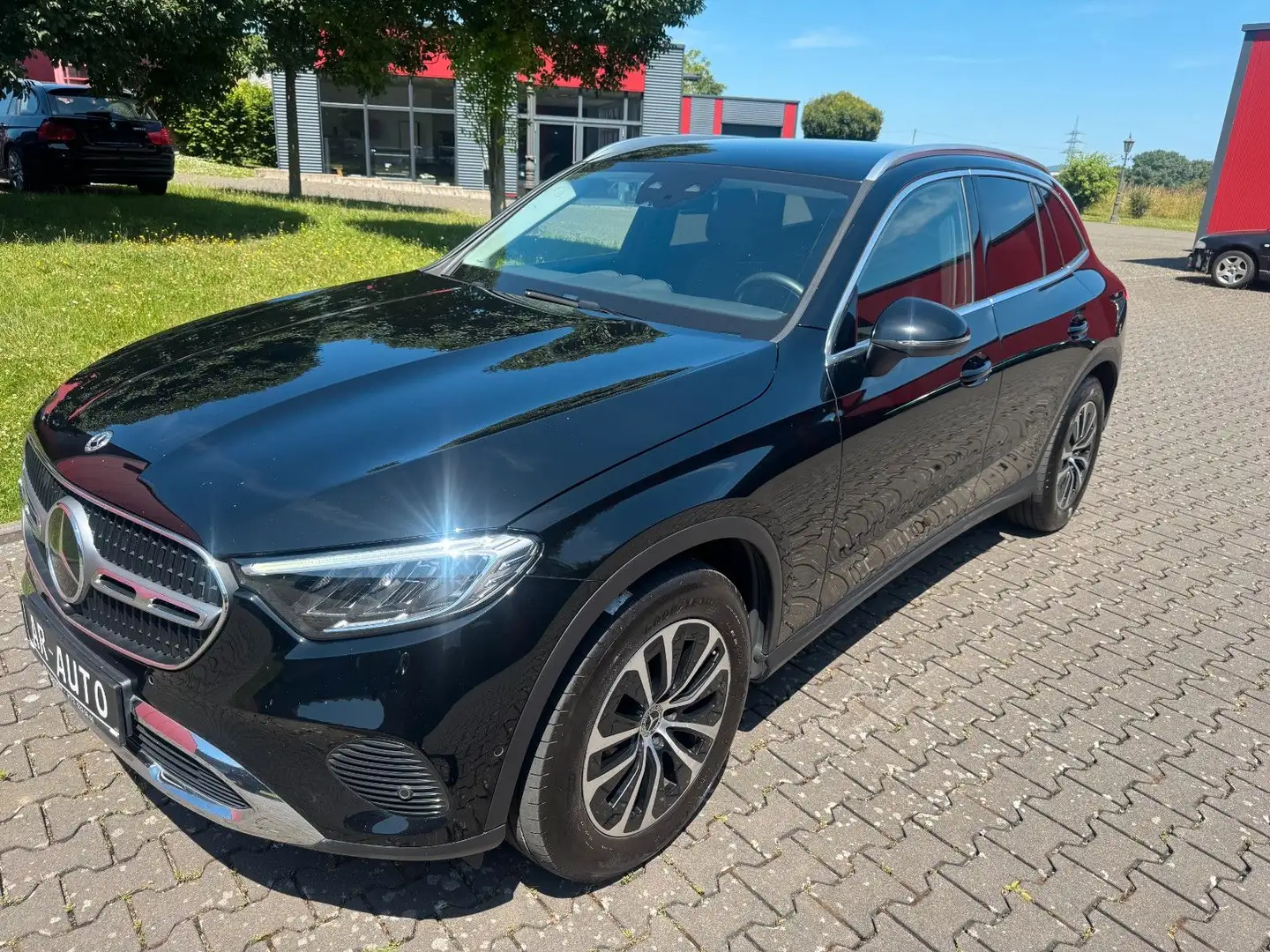 Mercedes-Benz GLC 200 Advantgarde Advanced LED Kamera Ambiente Schwarz - 1