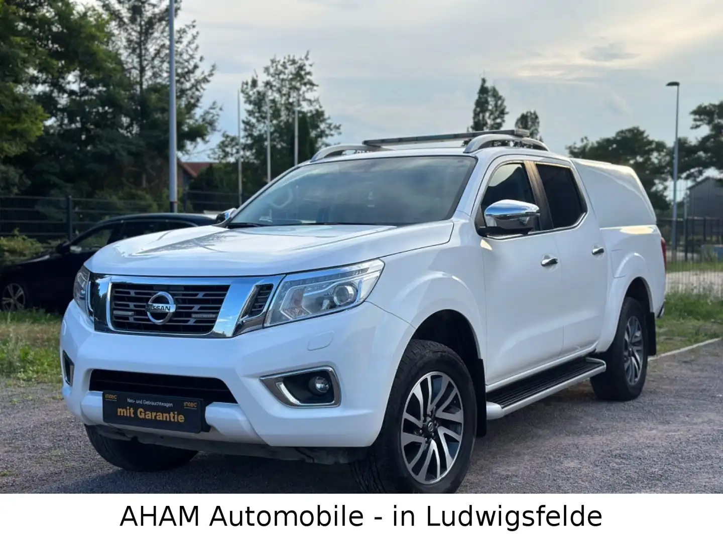 Nissan Navara NP300 Tekna Double Cab 4x4|360|SD|AHK|BAU Blanc - 1