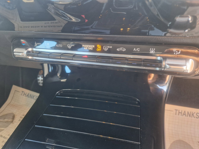 Mercedes-Benz A 250 e Premium Plus AMG pack — photo 14