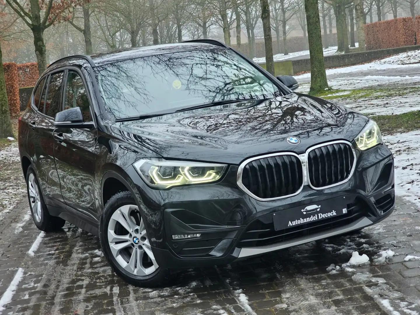 BMW X1 X1 xDrive25e / BTW / HEAD UP/ LANE ASSIST Noir - 1