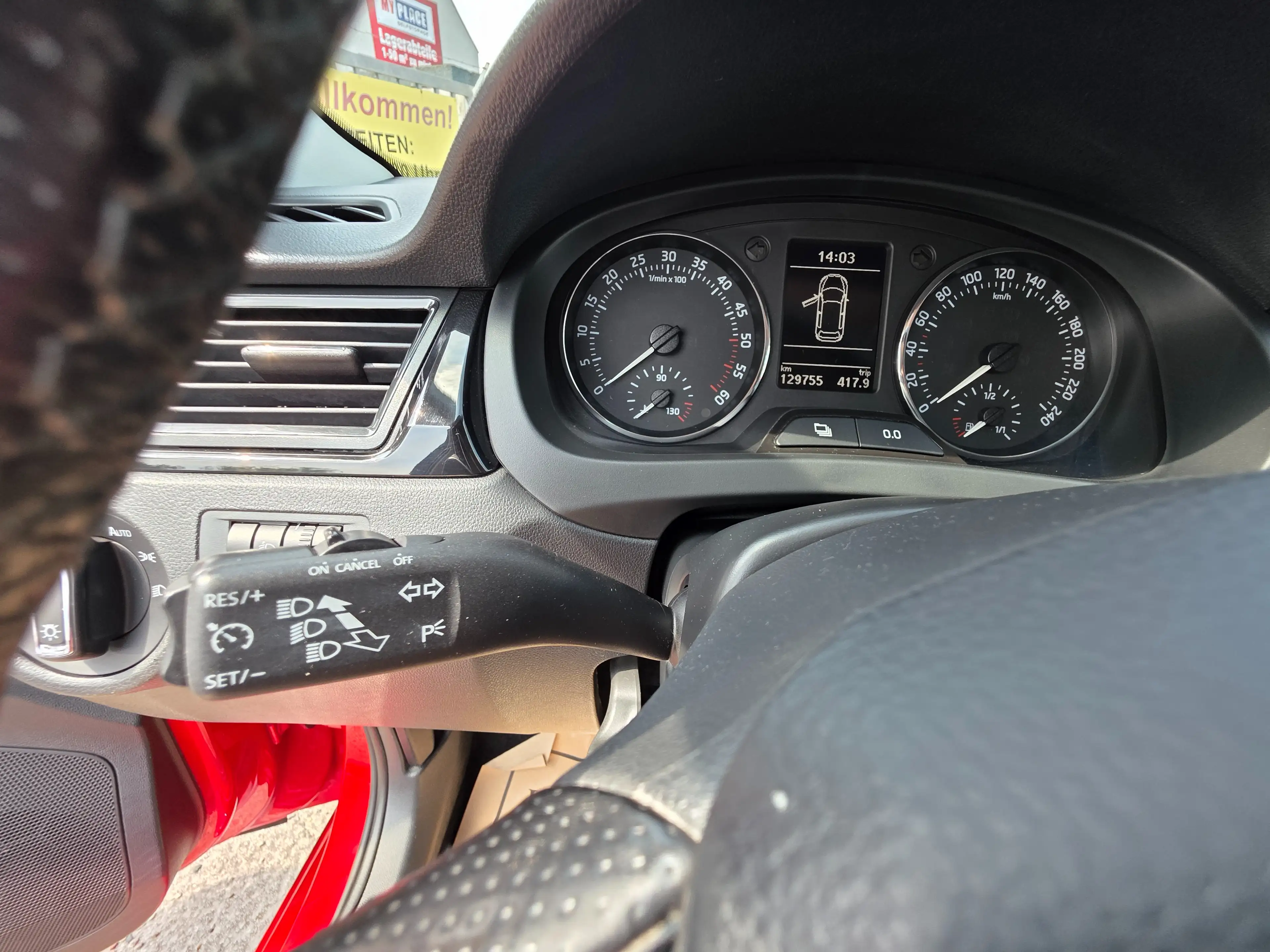 Skoda Rapid/Spaceback Rapid Spaceback 1,6 TDI Elegance Elegance — photo 12