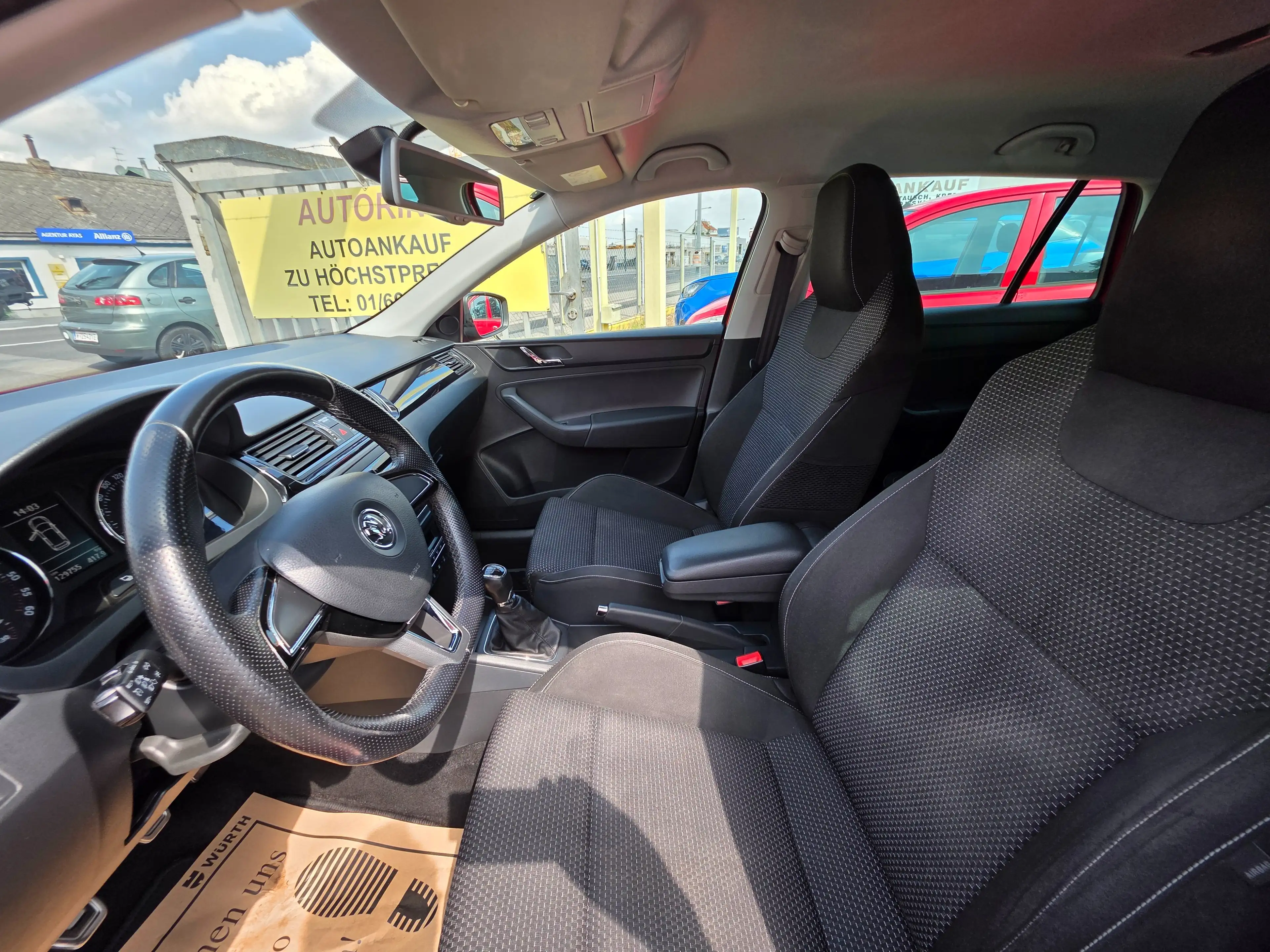 Skoda Rapid/Spaceback Rapid Spaceback 1,6 TDI Elegance Elegance — photo 7