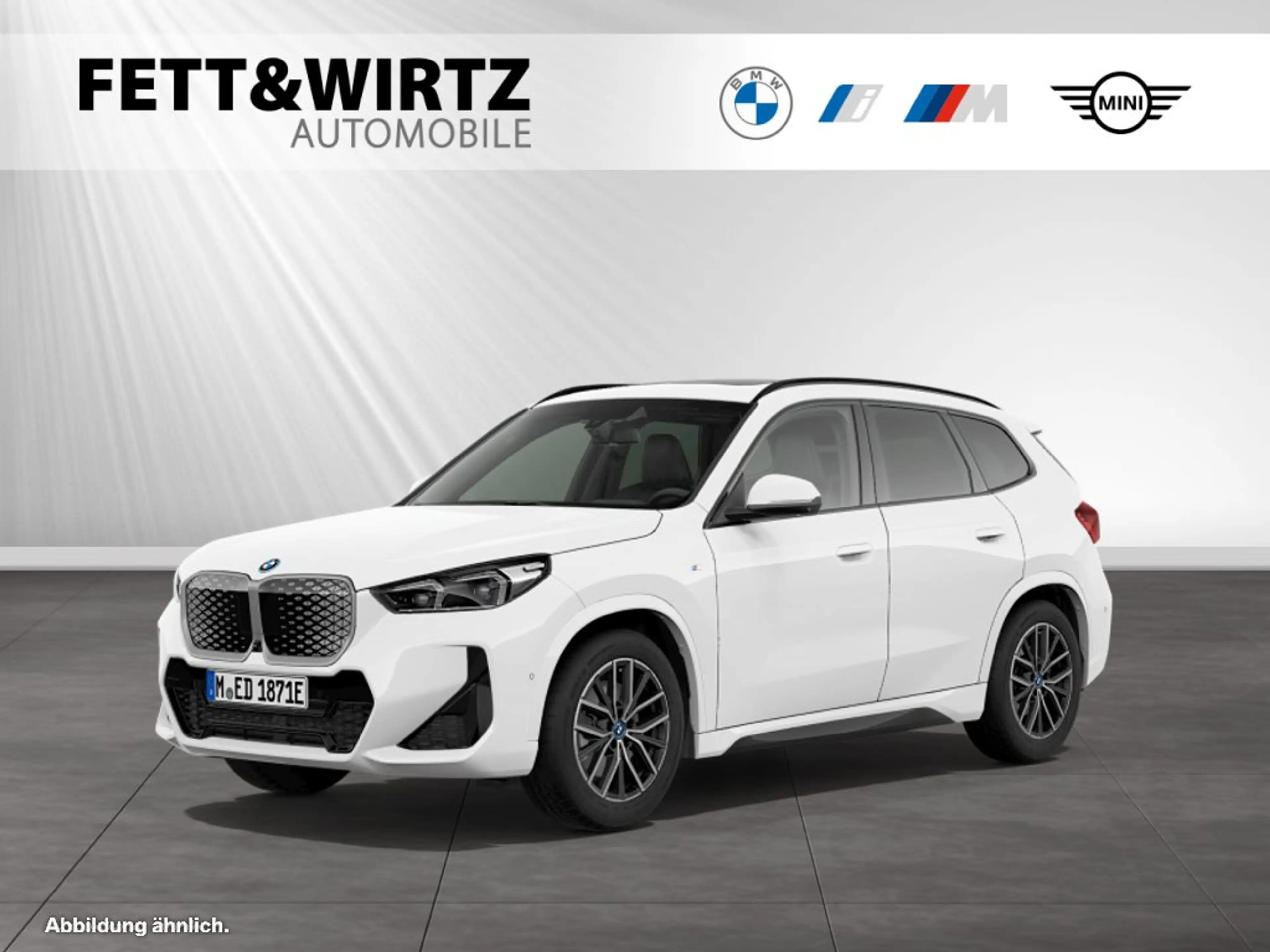 BMW iX1 xDrive30 M Sport|AHK|Pano|Head-Up|H/K