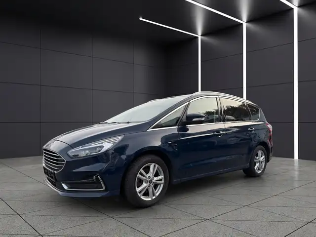 Ford S-Max Titanium 1. Hand 7 Sitze LED Navi