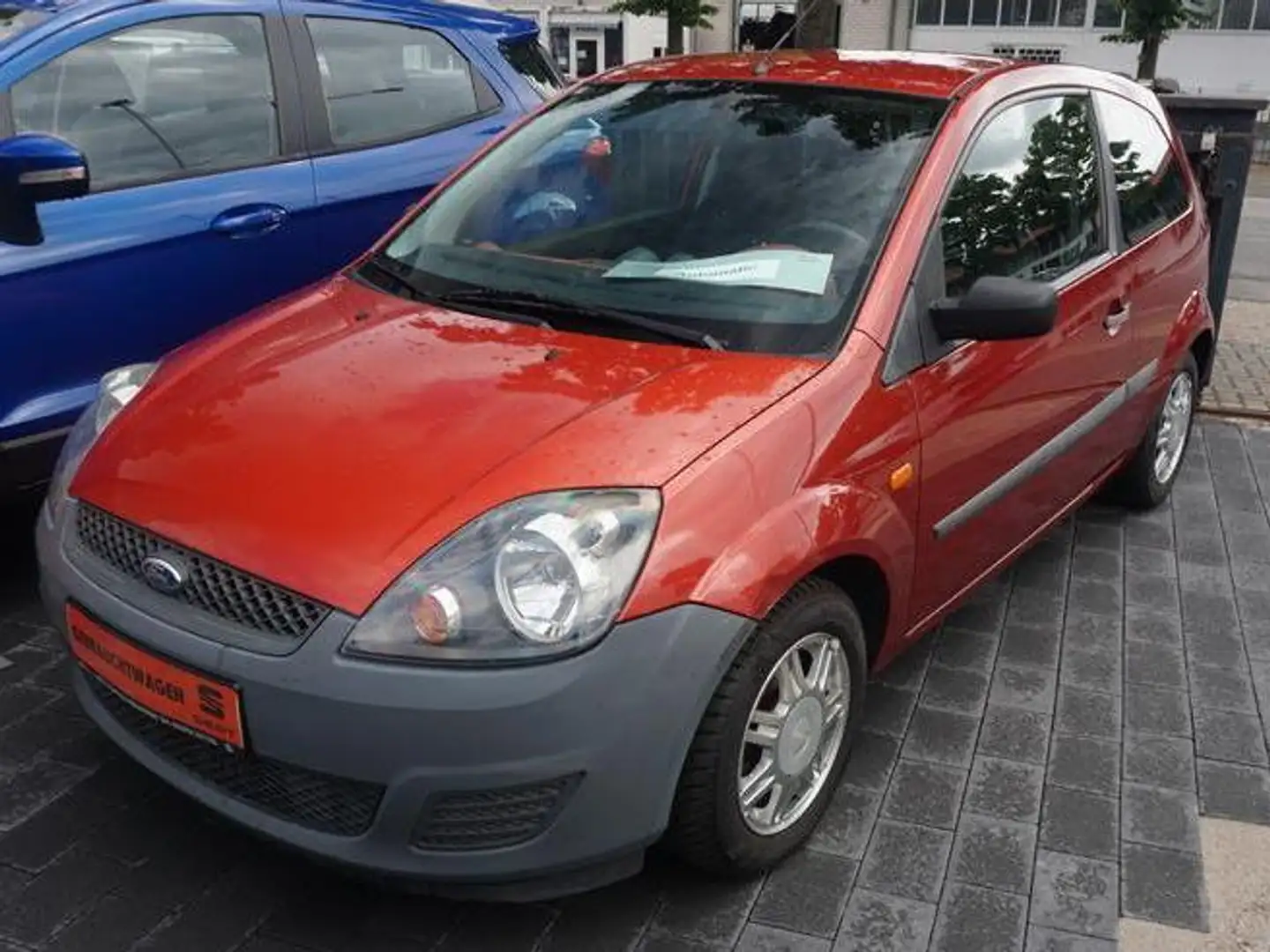 Ford Fiesta Trend Automatik Rouge - 1