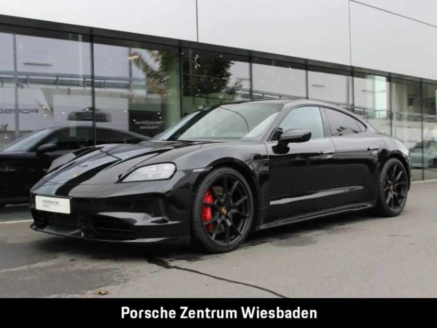 Porsche Taycan GTS - HD Matrix - Pano - Head Up - Chrono Schwarz - 1