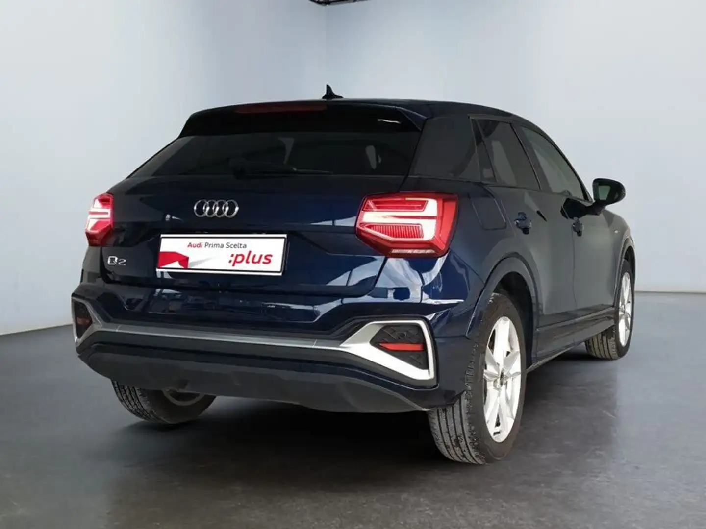 Audi Q2 35 TDI S tronic S line Edition Blu/Azzurro - 2