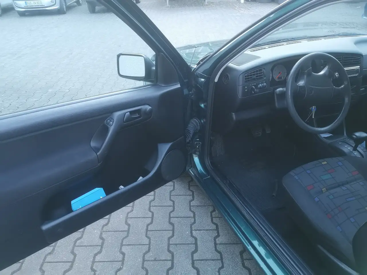 Volkswagen Golf 1.8 Automatik Trendline, foto 6