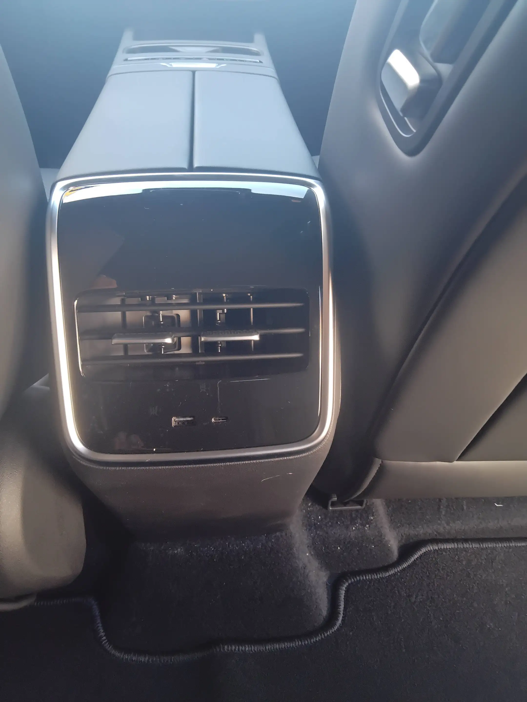 Jaecoo J7 Exlusive — photo 17