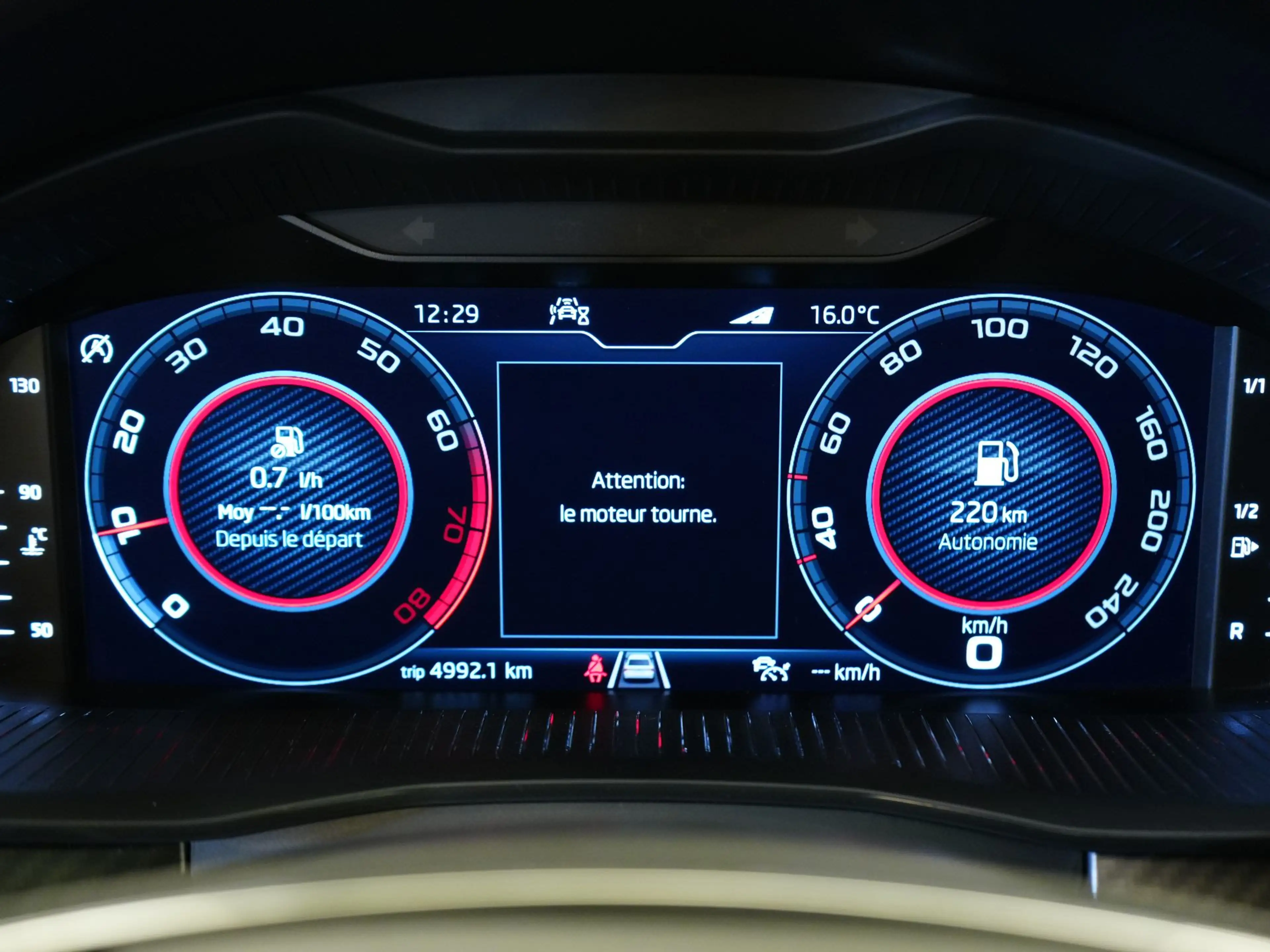 Skoda Kamiq Monte Carlo 1.0TSI|ACC|JA17|Virtual|Smart Link — photo 13