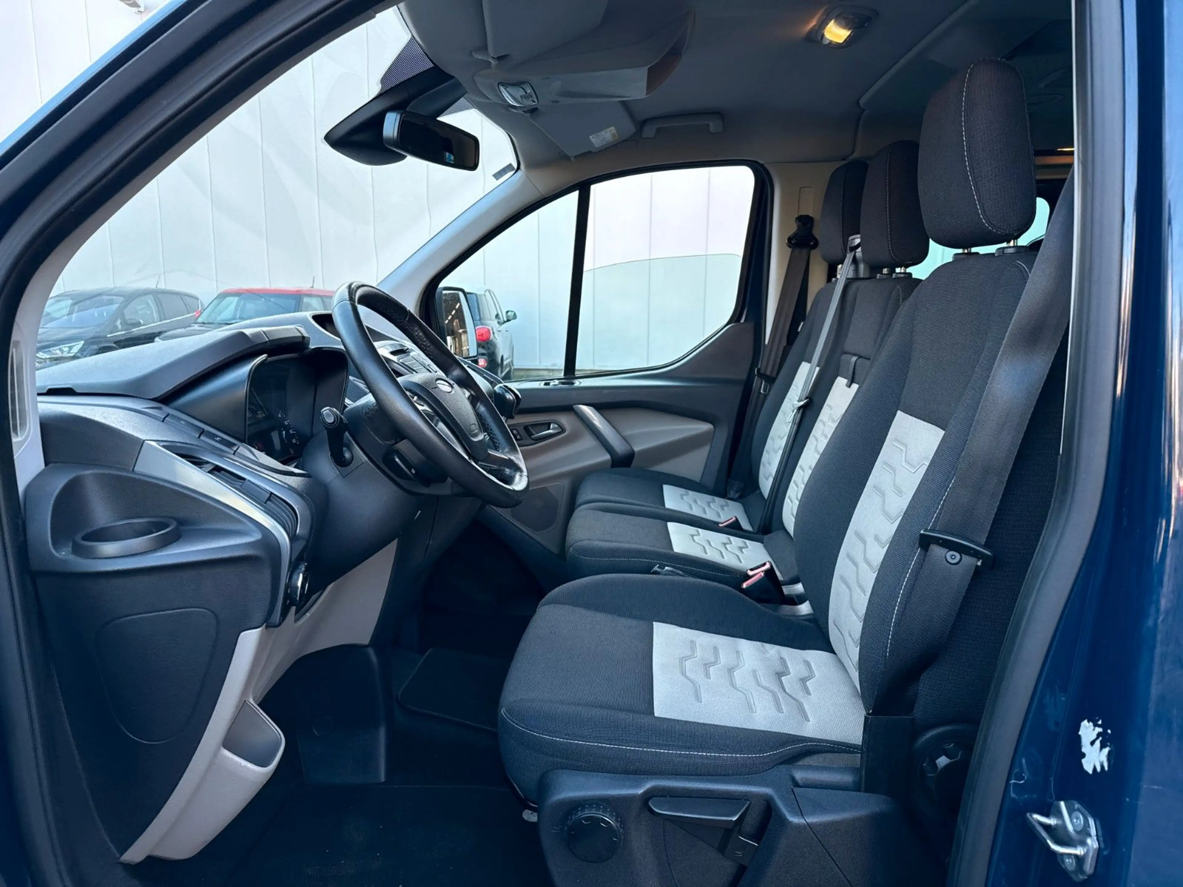 Ford Transit /Tourneo Custom Kombi 310 L2 Tourneo Tita — photo 14