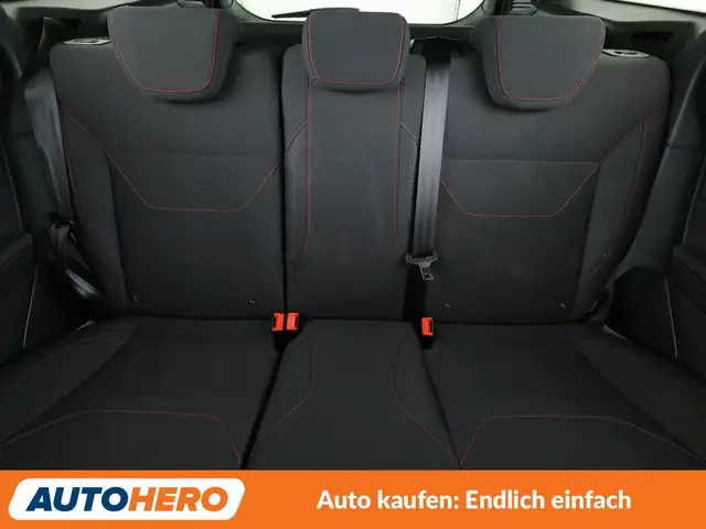 Ford Focus view 15