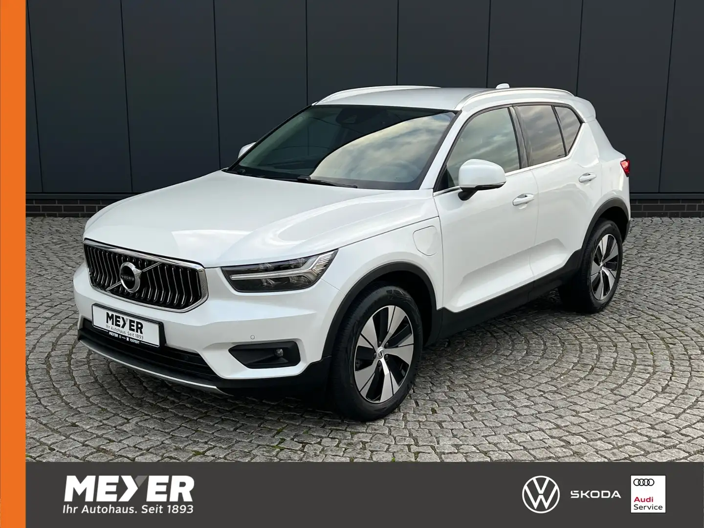 Volvo XC40 Blanc - 1