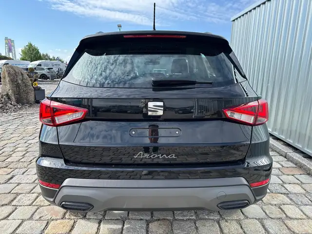 Seat Arona view 5